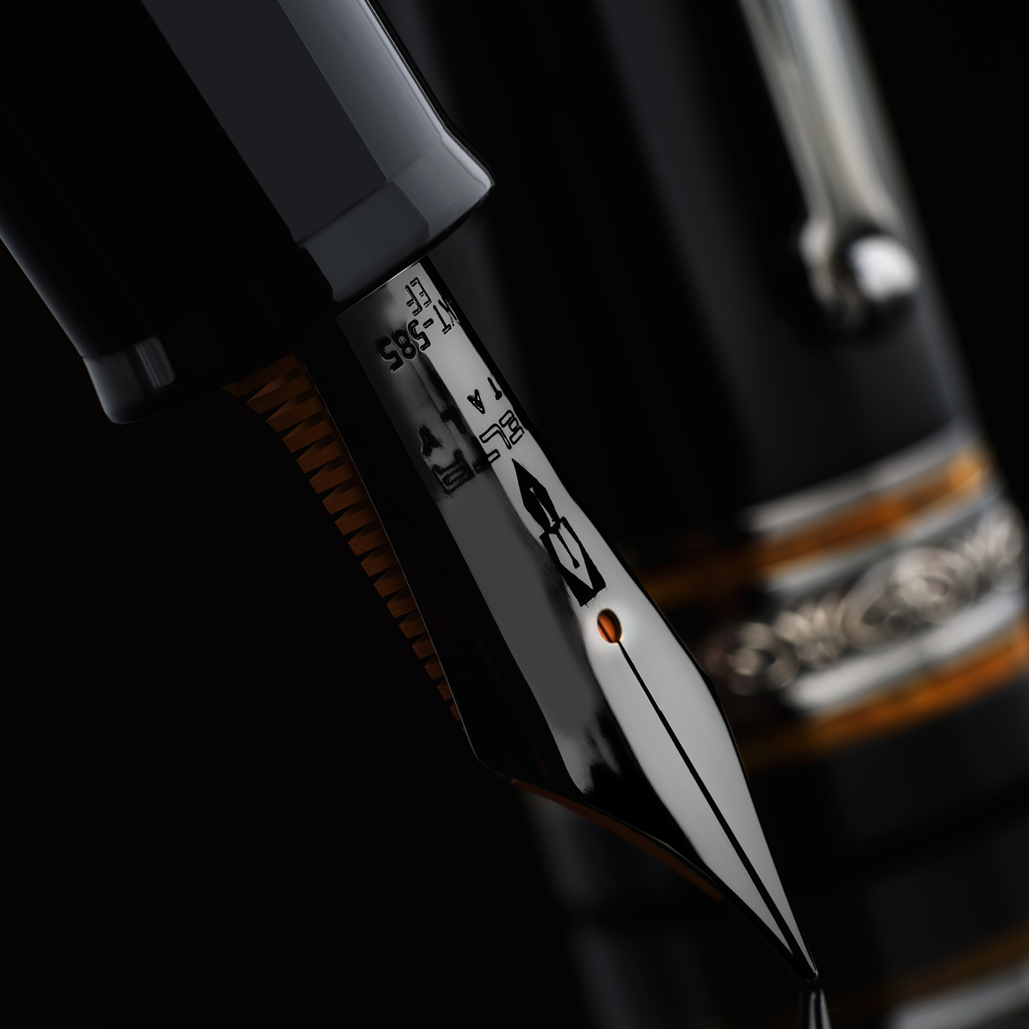 Delta Dolce Vita 2.0 Soiree Oversize RT Fountain pen - Vulpen